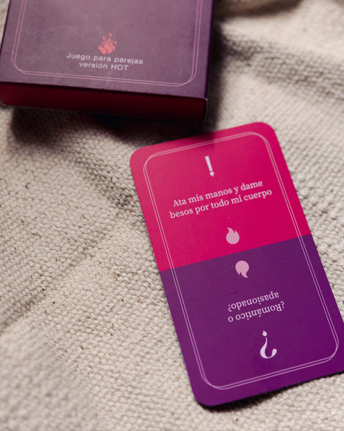 Juego de cartas íntimo