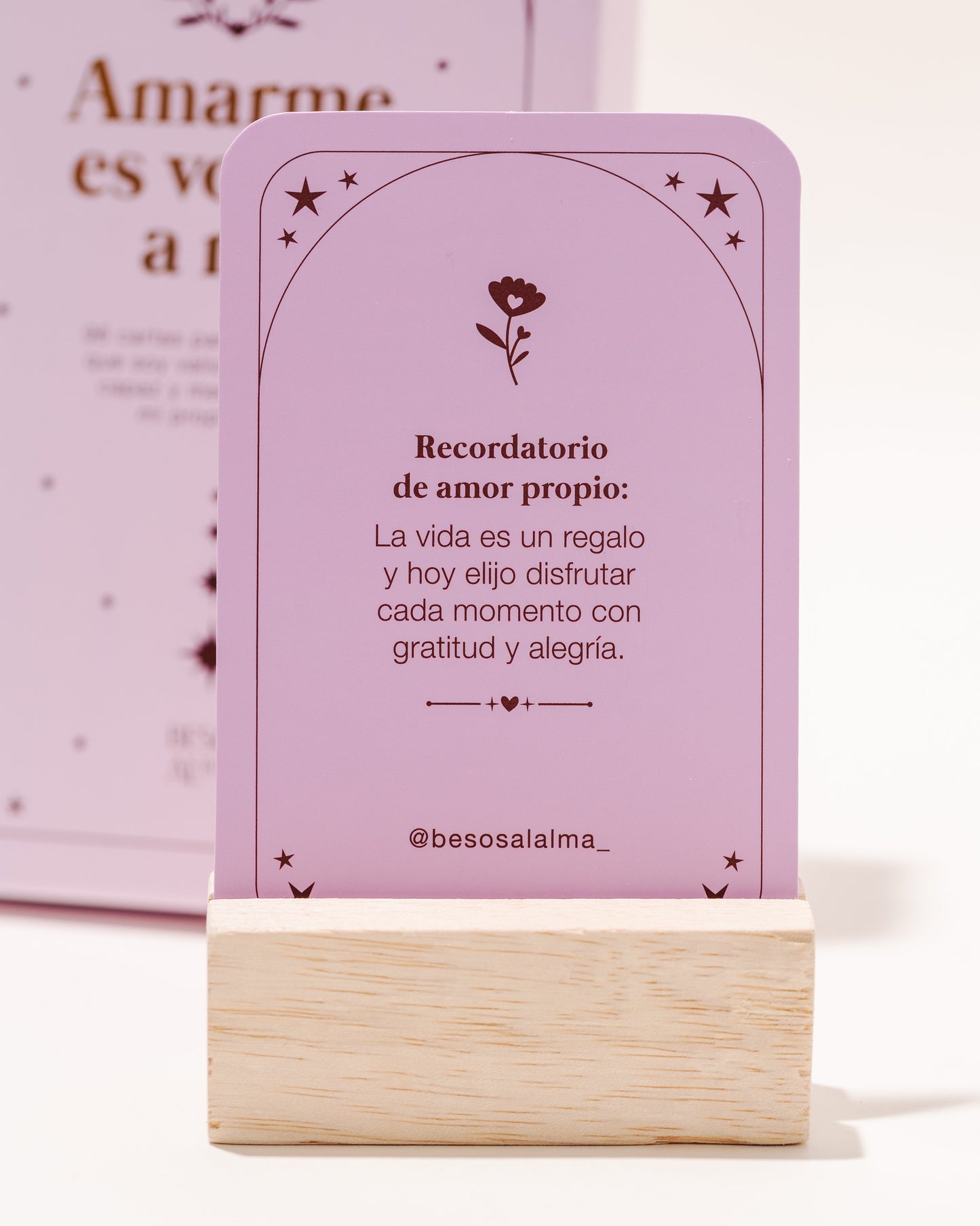 ORÁCULO CON MENSAJES Y RETOS DE AMOR PROPIO