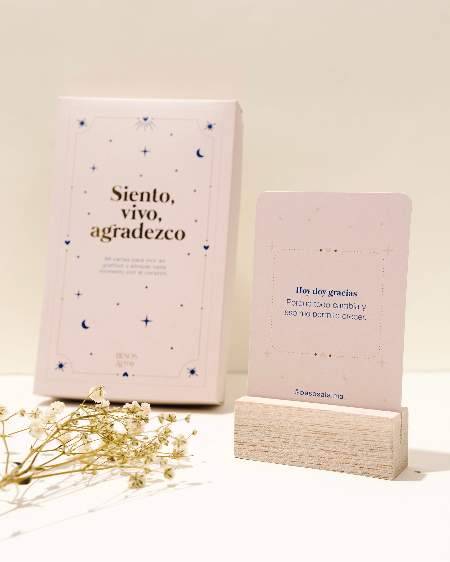 ORÁCULO CON FRASES Y RETOS DE GRATITUD