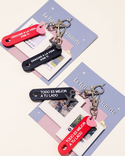 DOS AMULETOS DE RECUERDOS  - LLAVEROS PERSONALIZADOS CON FOTO