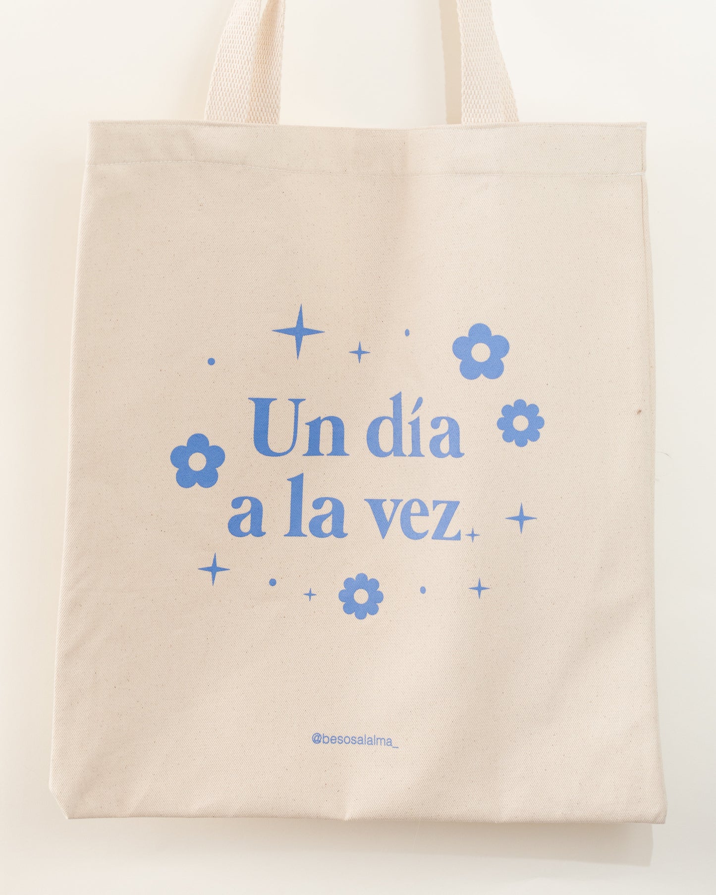 TOTE BAG - UN DÍA A LA VEZ